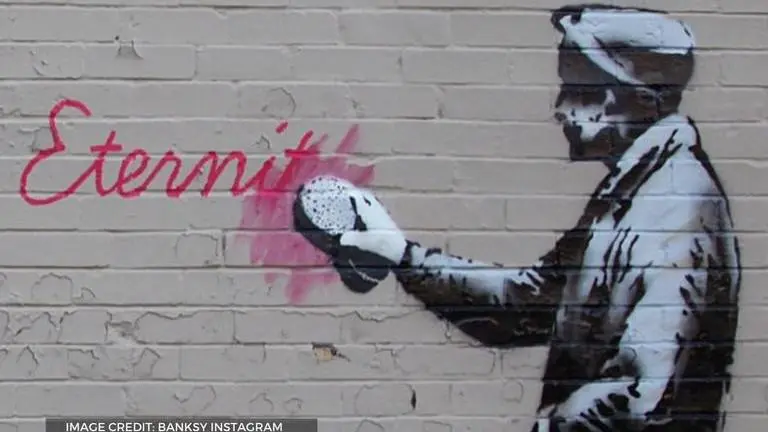 10 influential artworks by the elusive graffiti painter Banksy to beat quarantine blues banksy