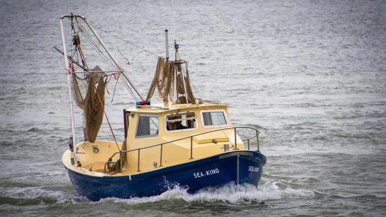 France urges European Union to take strong action against UK over fishing rights France