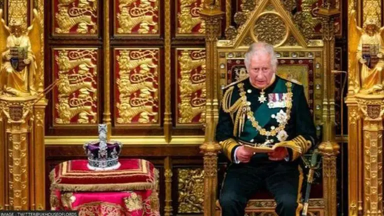 Barefoot tours to begin for Westminster Abbey visitors after King Charles' coronation King Charles