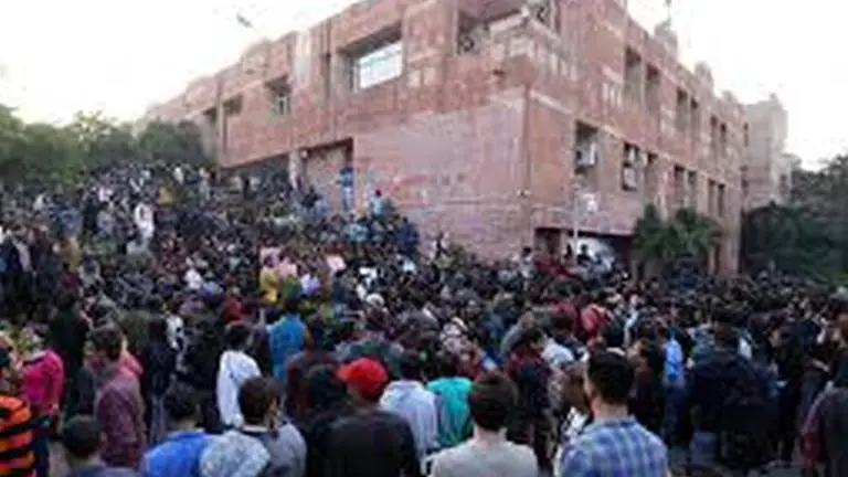 What is the purpose of taking home exams if classes not held, HC asks JNU JNU