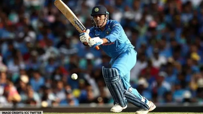 MS Dhoni shunned business class seat to sit with TV crew in flights: Sunil Gavaskar MS Dhoni