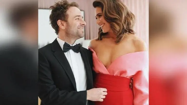 Mandy Moore announces second pregnancy with husband Taylor Goldsmith; 'coming this fall' Mandy Moore, Taylor Goldsmith