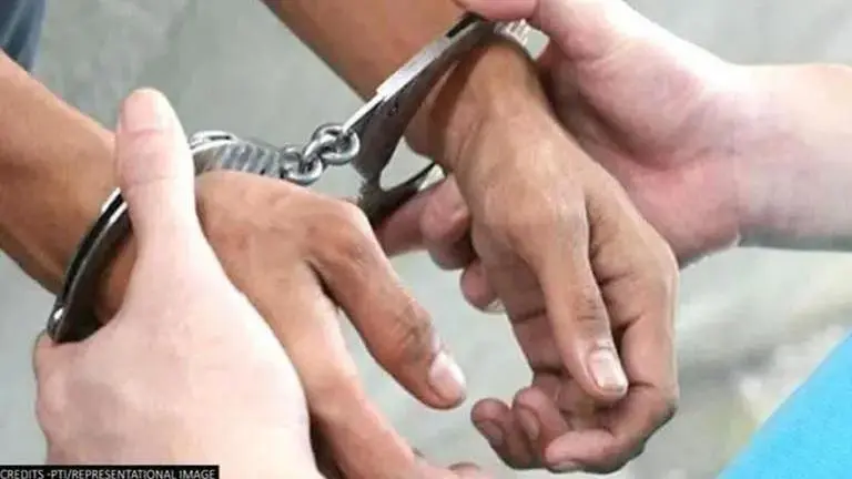 Maha: Businessman held for making hoax call to Mumbai police; wanted to harass cousin Representational image