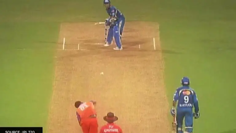 Sachin Tendulkar completes 10th anniversary of completing major IPL milestone: WATCH Sachin Tendulkar