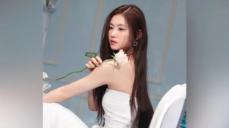 Kim Garam's contract with HYBE gets terminated; singer removed from girl group LE SSERAFIM Kim Garam