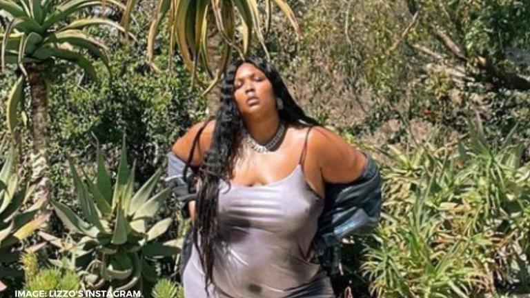 Lizzo Announces The Onset Big Girl Summer Urges Fans To Break Out