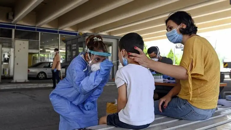 Serbs protest reintroduction of lockdown measures Serbs protest reintroduction of lockdown measures