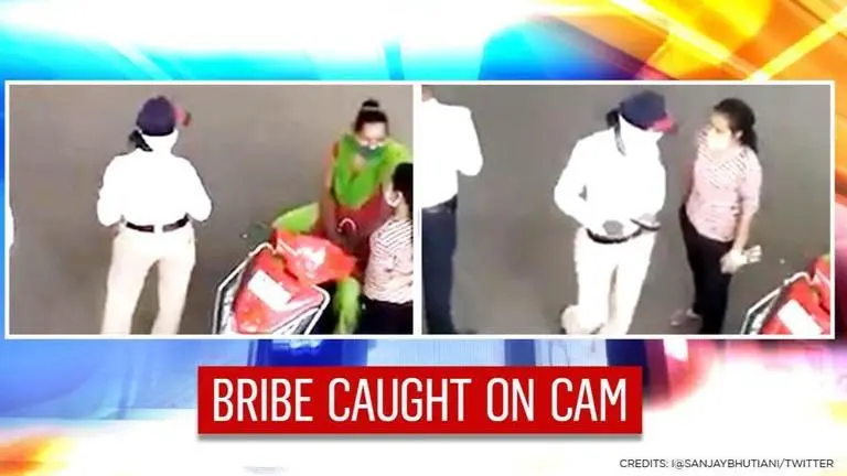 Video of Pune traffic cop allegedly taking bribe goes viral; officer suspended; WATCH Pune
