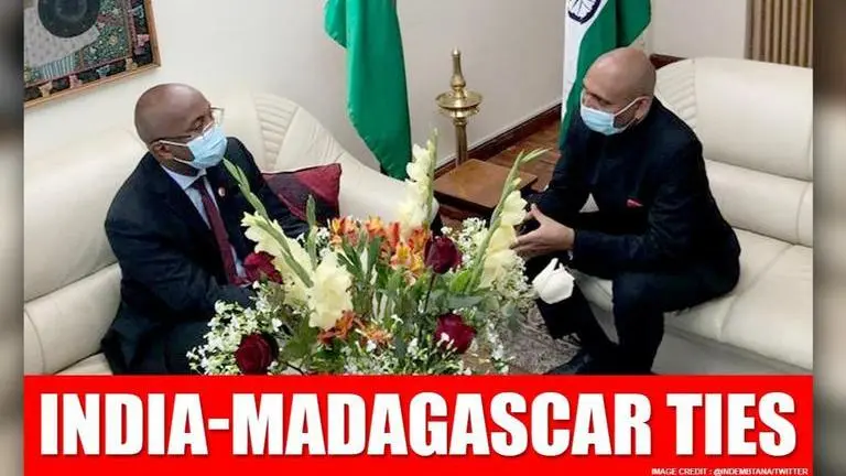 Madagascar FM unveils Ambassadors' Portrait Gallery at Indian Embassy in Antananarivo Madagascar Foreign Minister inaugurates Portrait Gallery