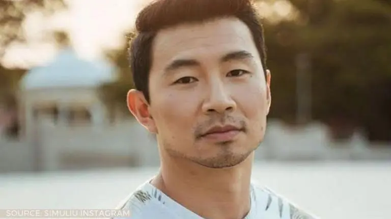 'Shang-Chi' star Simu Liu says he 'almost cried' wearing superhero suit for the first time Shang-Chi