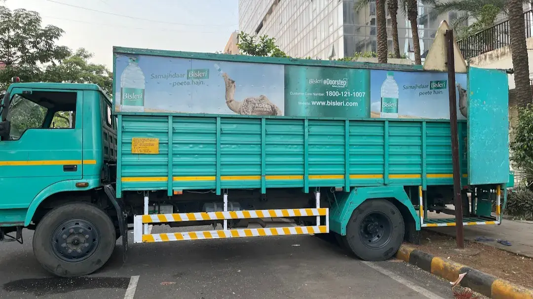 Assault on Bisleri top officials in Mumbai