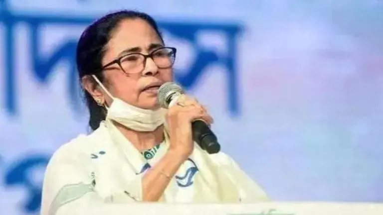 Fear for deposits of people in banks, post offices and LIC: West Bengal CM Mamata Mamata Banerjee