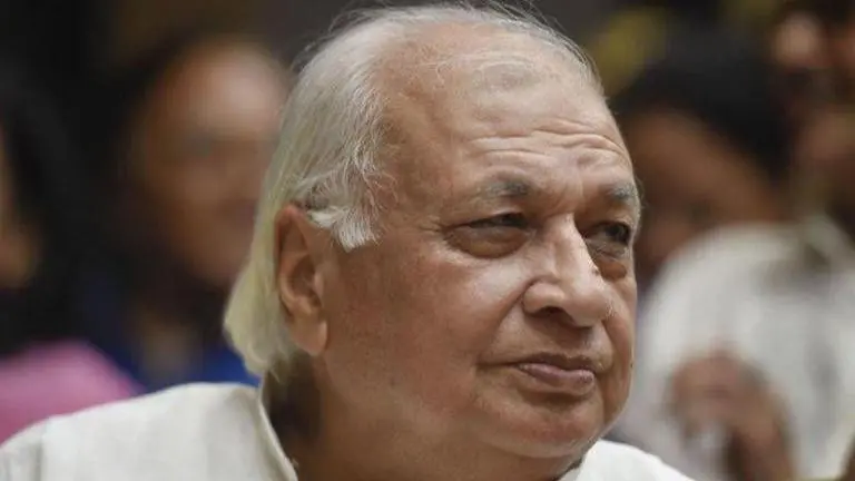 Kerala Guv signs controversial Police Act amendment ordinance