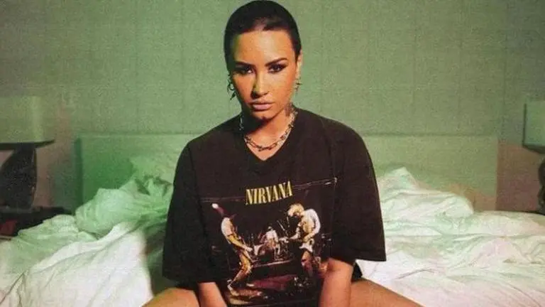 Demi Lovato gets emotional as they tease new album 'Happy Ending'; 'It's my absolute best' Demi Lovato