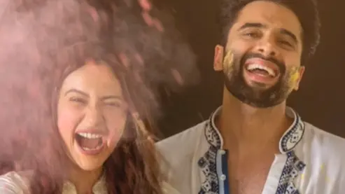 Rakul Preet Singh-Jackky Bhagnani's First Holi Is All About Love And Laughter Rakul and Jackky