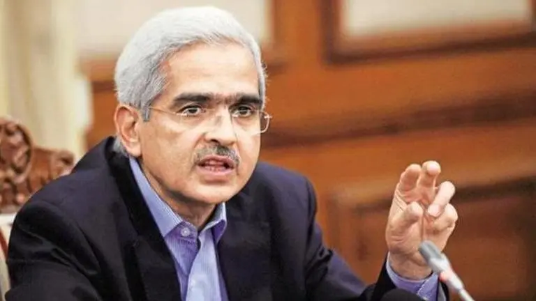 RBI governor asks banks to remain extra careful and vigilant, focus on governance RBI