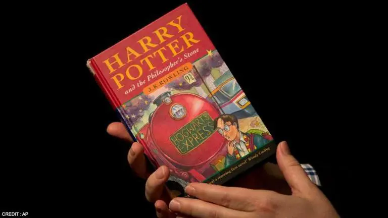 Harry Potter's first edition sold for record price; gained 4 times the estimated price Harry Potter