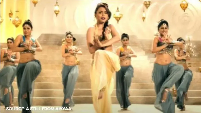 Rani Mukerji and other actors who aced belly dancing in Bollywood Rani Mukerji