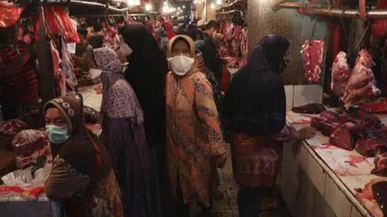 Soaring infections dampen Eid festivities in Indonesia Soaring infections dampen Eid festivities in Indonesia