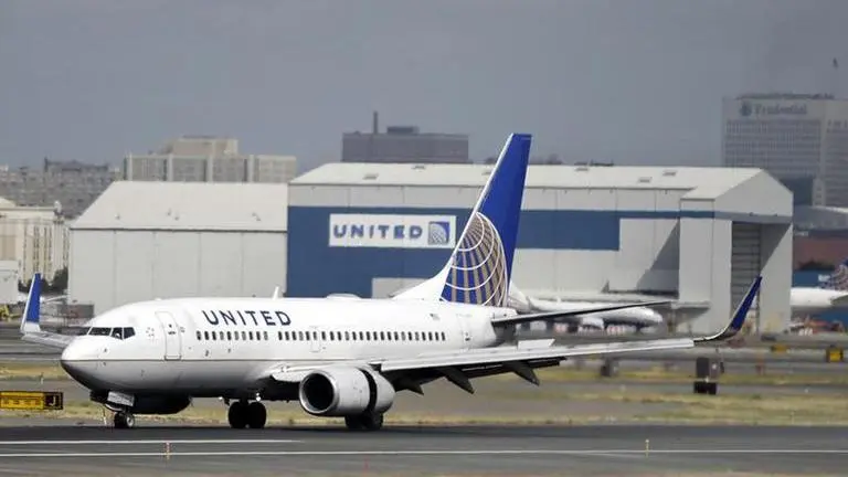 United Airlines shrinking as debt grows amid virus