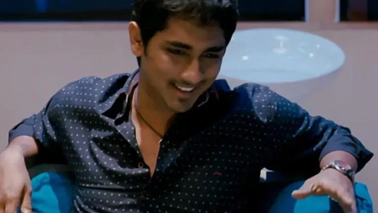 Remember when Siddharth admitted he didn’t like being a bad influence by smoking too much? siddharth