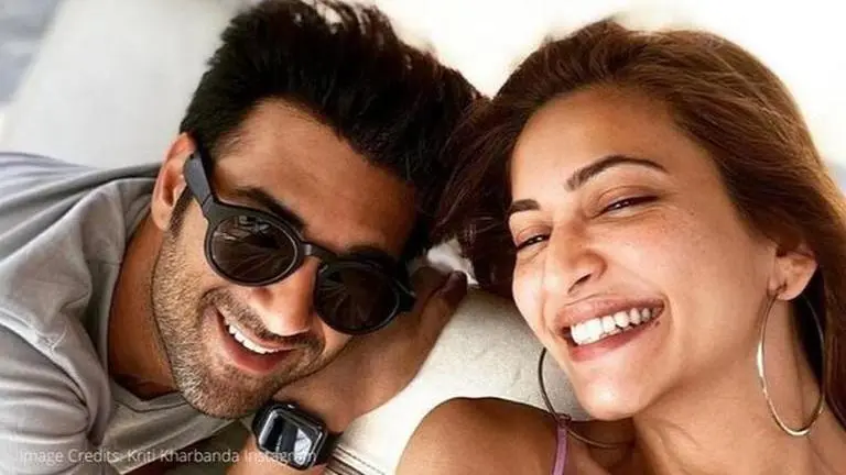 Pulkit Samrat gives a cheesy crown to his "queen" Kriti Kharbanda; Read details kriti kharbanda