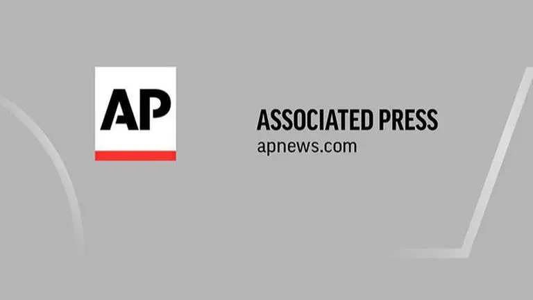 UK sees smooth vaccine supplies after EU addresses 'mistake'