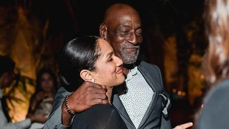 Masaba Gupta shares candid photos with dad Vivian Richards on his birthday Masaba Gupta