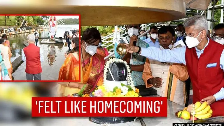 EAM Jaishankar offers prayers at Ganga Talao in Mauritius, says 'feels like homecoming' Jaishankar offers prayers at holy Ganga Talao in Mauritius, says 'Feels like homecoming'