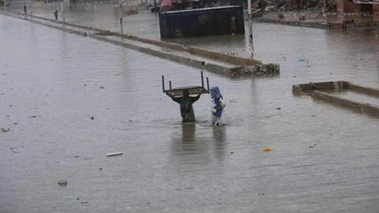 Raging floodwater washes away bridge in MP