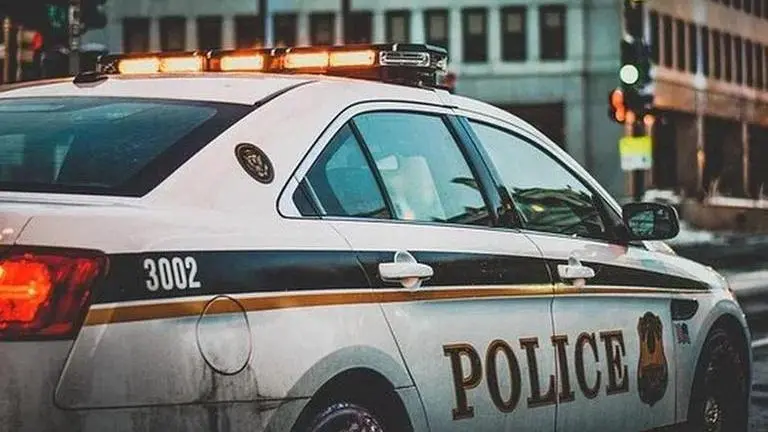 US police cracks down on protesters after Trump orders to protect federal monuments US