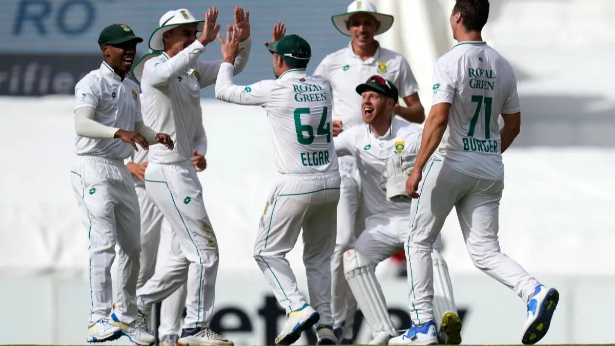 South Africa defeated India by an inning and 32 runs in the first Test to take an 1-0 lead in the two match series