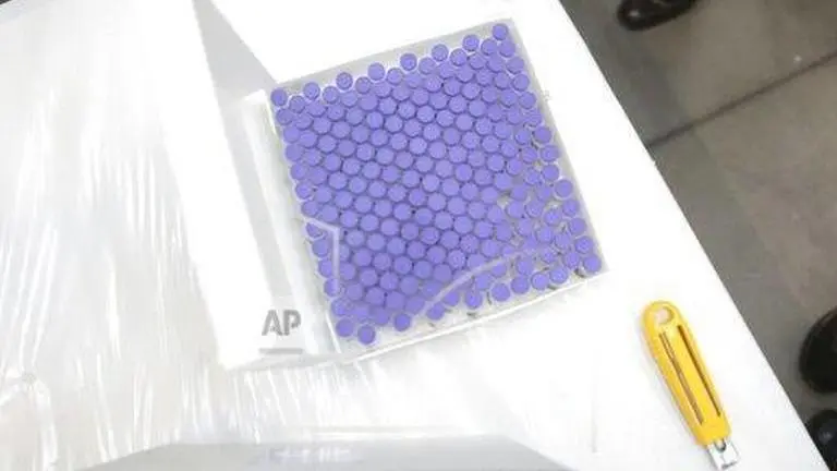 Spain takes receipt of first batch of vaccines