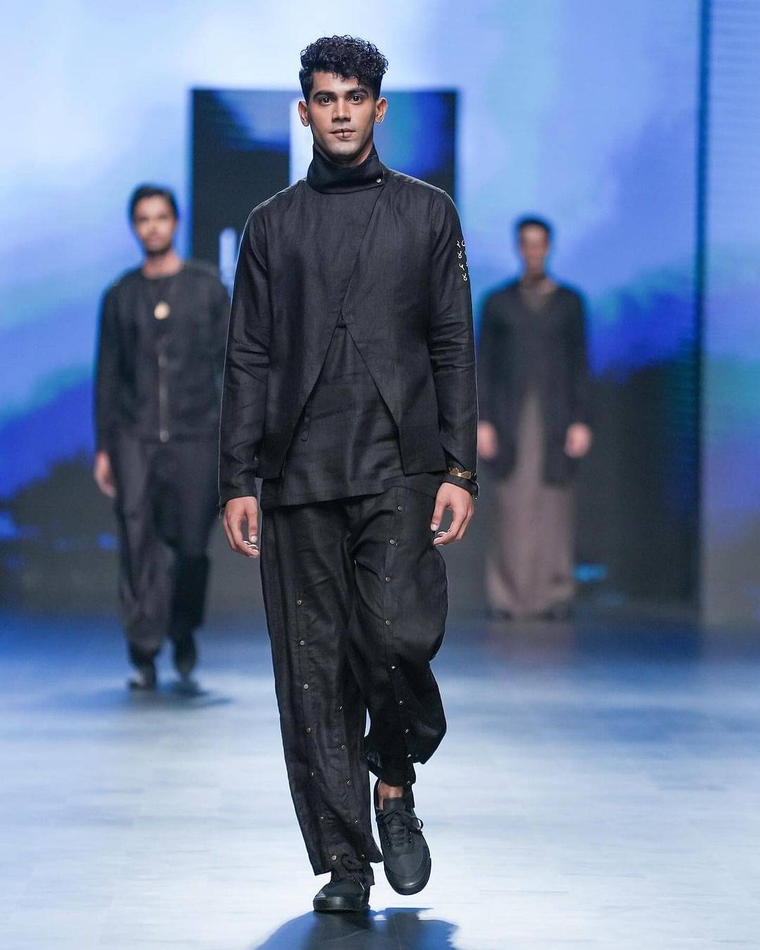 Description of the pic