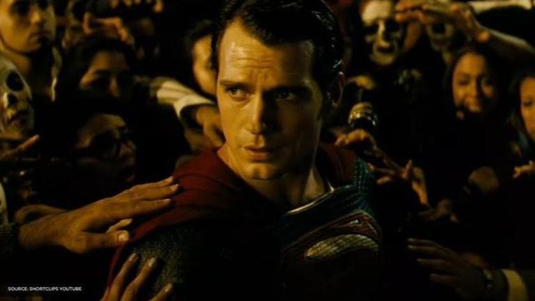 Henry Cavill's Fans Are "psyched" For His Return As Superman, Demand ...