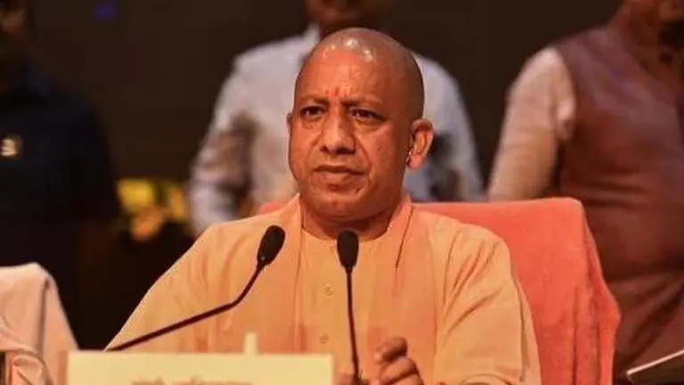 Tiffin Pe Charcha: Inspired by PM Modi's Chai Pe Charcha, Yogi begins unique campaign Uttar Pradesh Chief Minister Yogi Adityanath