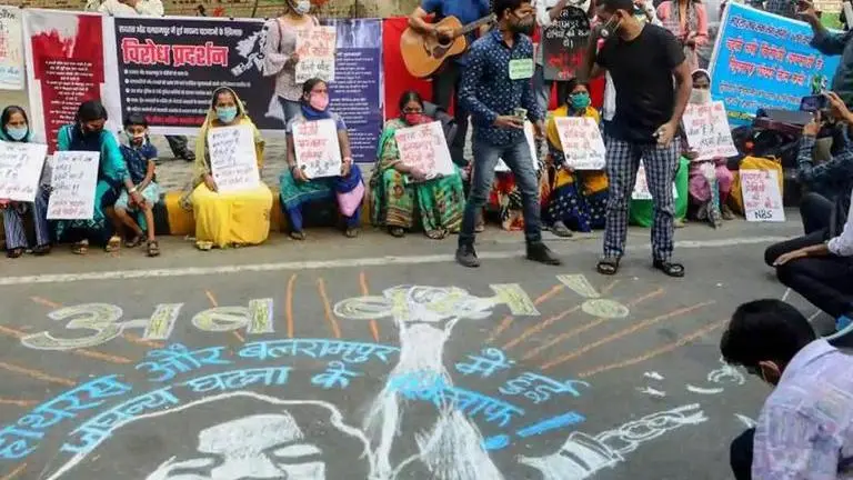 Hathras case: Cong leaders stage silent protest demanding justice in Delhi