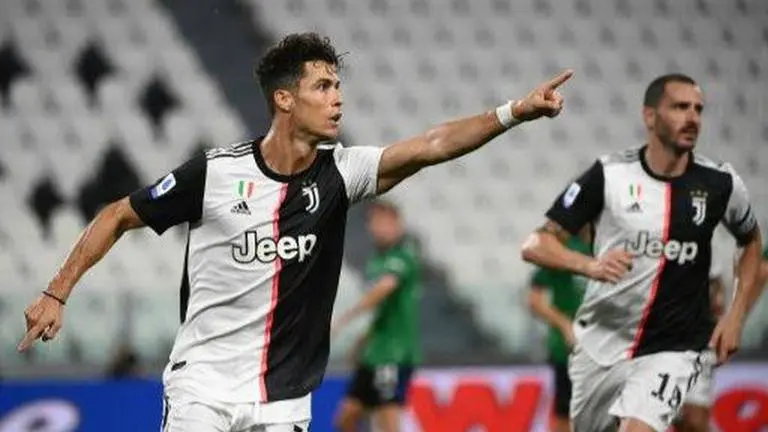 Ronaldo makes Atalanta pay the penalty as Juventus rescue 2-2 draw