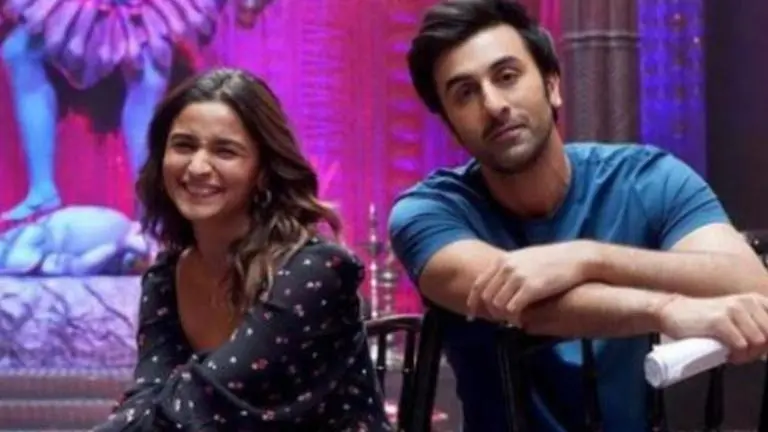 Alia Bhatt-Ranbir Kapoor wedding in December? Here's why 2021-end could be the date Ranbir Kapoor, alia bhatt