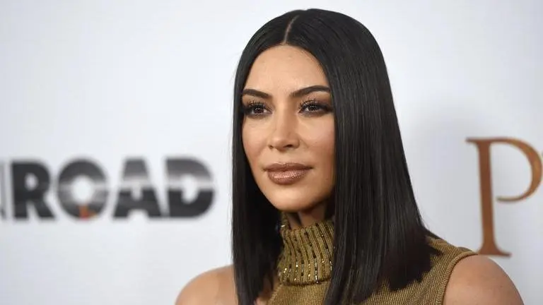 Kim Kardashian apologises to family for trouble due to relationship with Kanye West kim kardashian