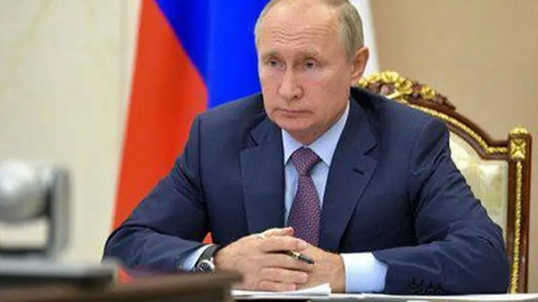 Putin affirms Russian population to be prioritised for COVID-19 vaccine over export Putin to prioritise vaccinating Russians rather than exporting vaccine