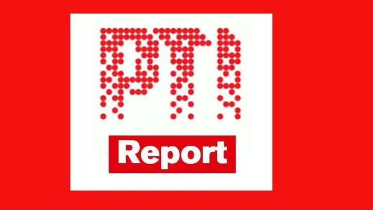 6 suitors submit bids for acquiring Reliance Home Finance Reliance