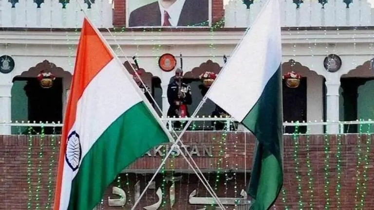 COVID-19: 179 more Pakistani nationals sent back home from India COVID-19