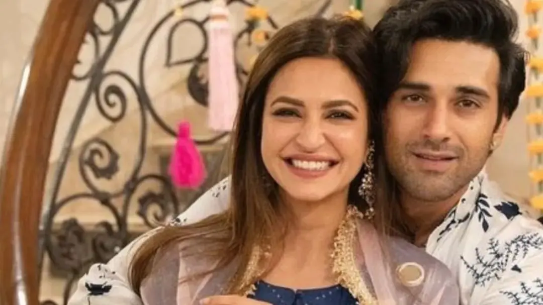 Kriti Kharbanda-Pulkit Samrat Engaged, See Viral Roka Photos Kriti Kharbanda-Pulkit Samrat