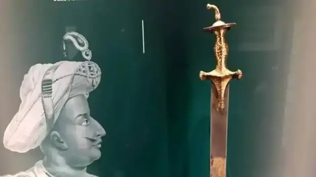 Gem-set, enamelled Tipu Sultan sword fetches GBP 100,800 at auction in the UK Tipu Sultan