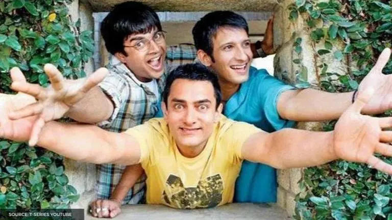 Aamir Khan's '3 idiots' is the last film played at a theatre in Japan before shutting down Aamir Khan
