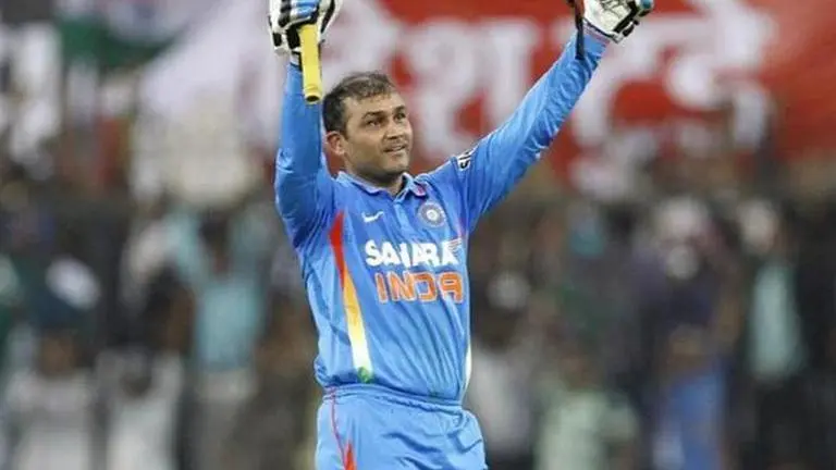 'He plays shots which no one else can': Alastair Cook finds cricket's new Virender Sehwag Alastair Cook