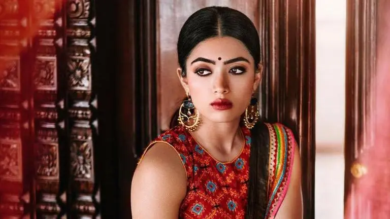 Rashmika Mandanna asked if she gets 2 crores per film, she denies with a sarcastic answer rashmika mandanna