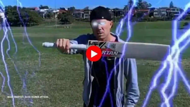 David Warner pulls off 'Thor' act in style in Avengers-inspired TikTok video: Watch David Warner