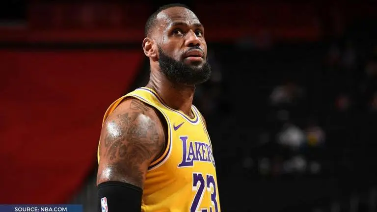 LeBron James doesn't believe in needing rest, wants to punch his clock and be available lebron james